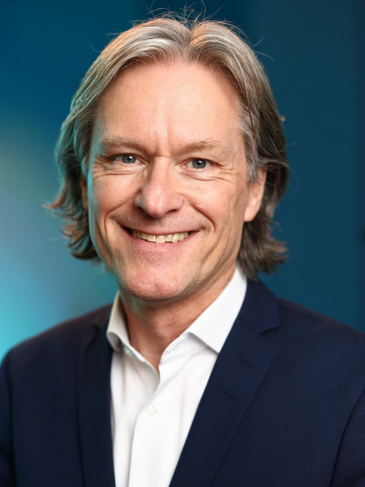 Reiner Roehl.